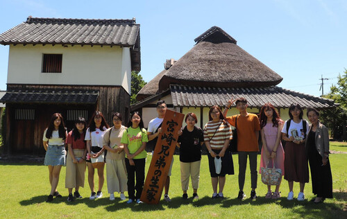 CUSCS應用日語高級文憑學生到訪宮崎兄弟資料館，認識九州地區的歷史與文化